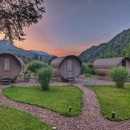 4 Elements Glamping & Apartments 블레드 외부 사진